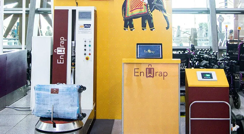 Baggage wrapping service