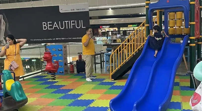 Airport kids play area