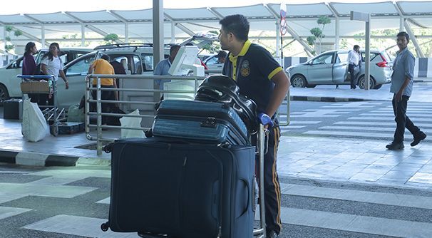 Porter service for luggage
